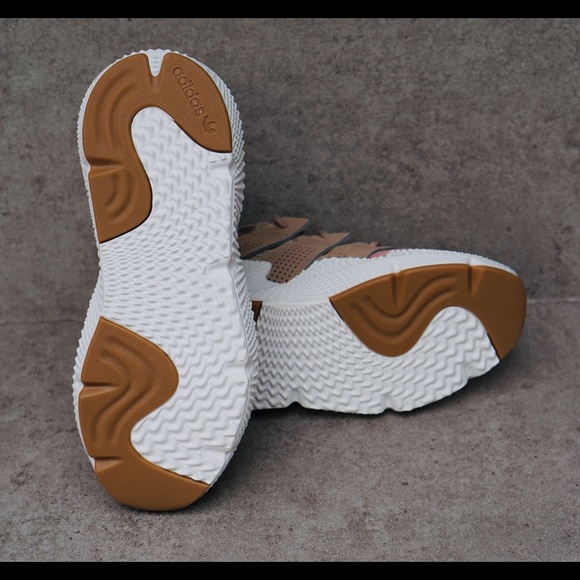 Adidas Prophere Men’s 8.5 / Women’s 9.5 Khaki/Pink - Picture 7 of 8